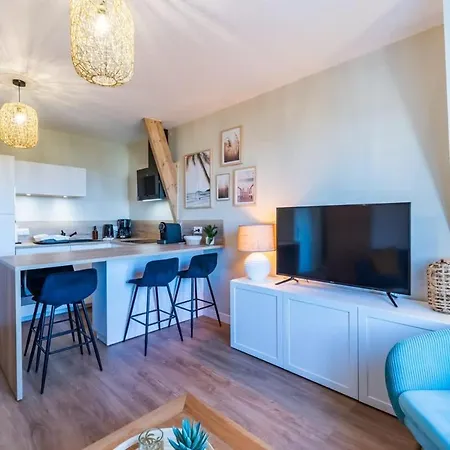 Holiday home Escapade A Plages Et Commerces Proches Tregastel
